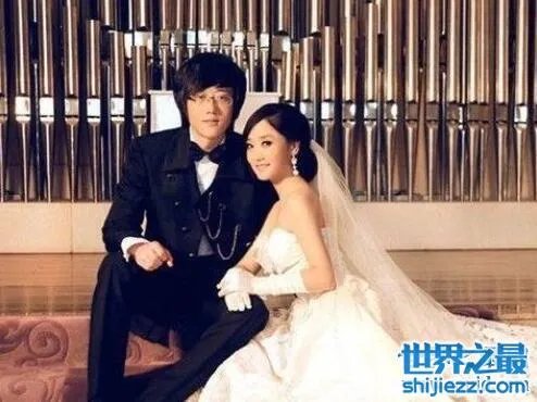 杨魏玲花和曾毅睡觉图片，两人都不是对方的菜 