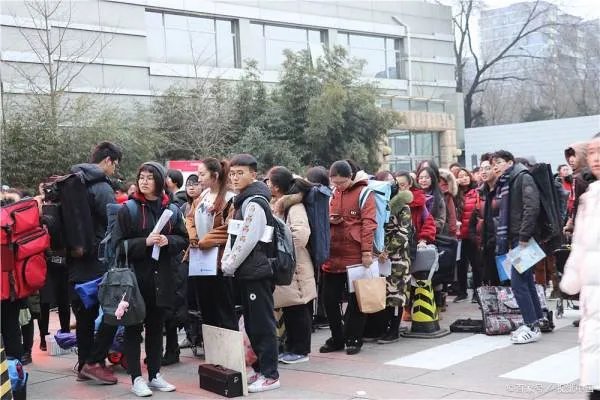 20年全国艺考报名人数达到117万,和往年相比如何?
