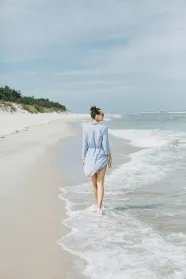 adc年龄确认大驾光临未满十八岁请老司机纸牌屋