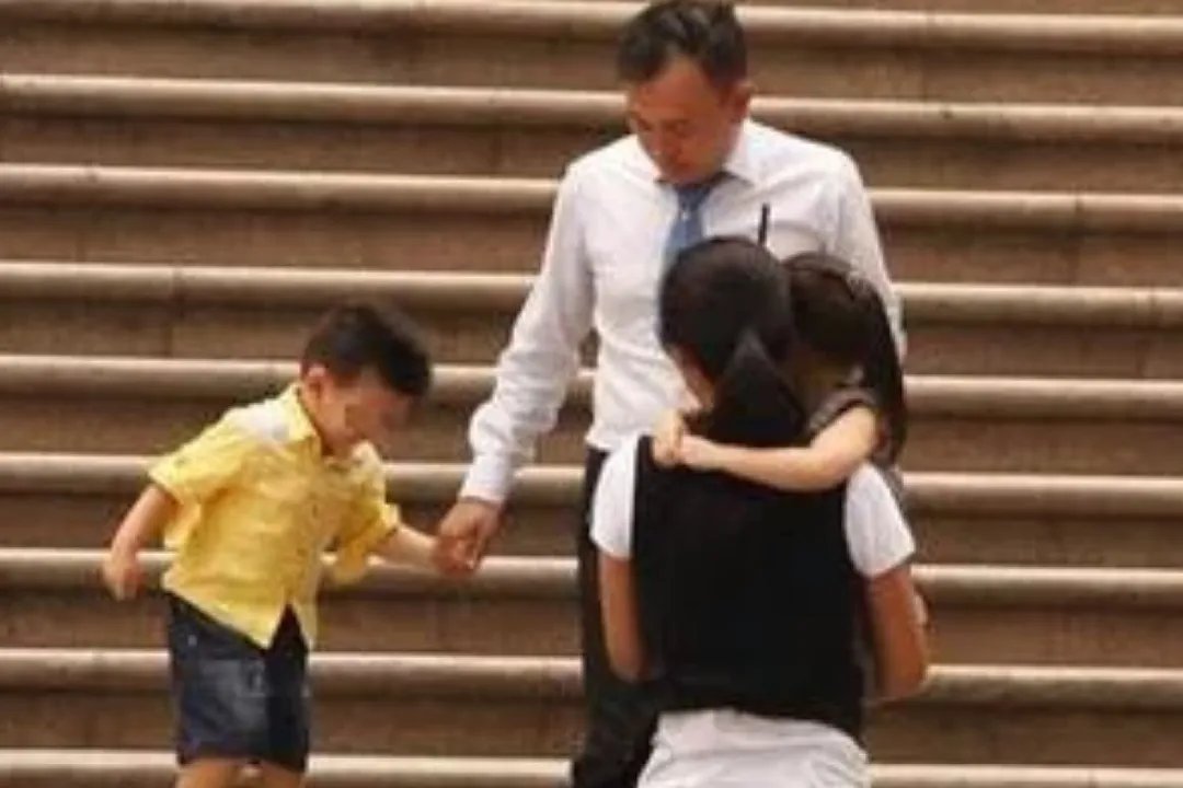 刘涛老公发长文,发长文的目的是啥?