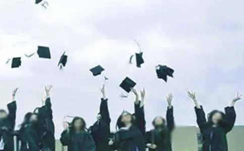 高校保安硕士毕业,据称是想提升自己