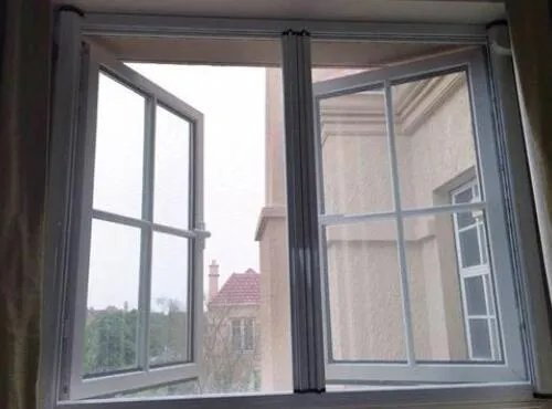 卷帘纱窗怎么拆卸