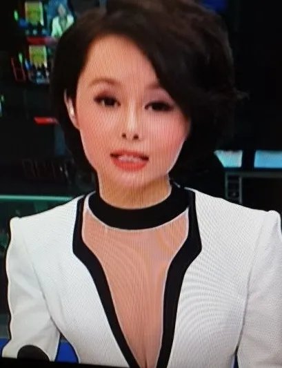 朱晓琳深v引热议 美丽女主播被曝已结婚生子