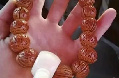 蟠桃核是什么?怎么样的蟠桃核是一流的?