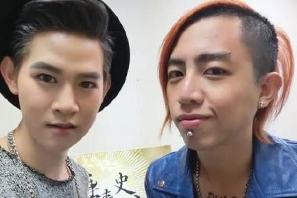 夏和熙出柜了吗 KID的出现让人忍不住多想