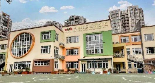 成都一幼儿园34名师生发热腹泄，原因是真么？