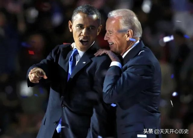 奥巴马批评特朗普,疫情应对是“混乱的灾难”,你怎么看?