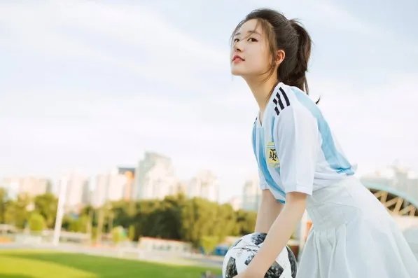 赵露思疑回应轧戏,她为什么这么回应?