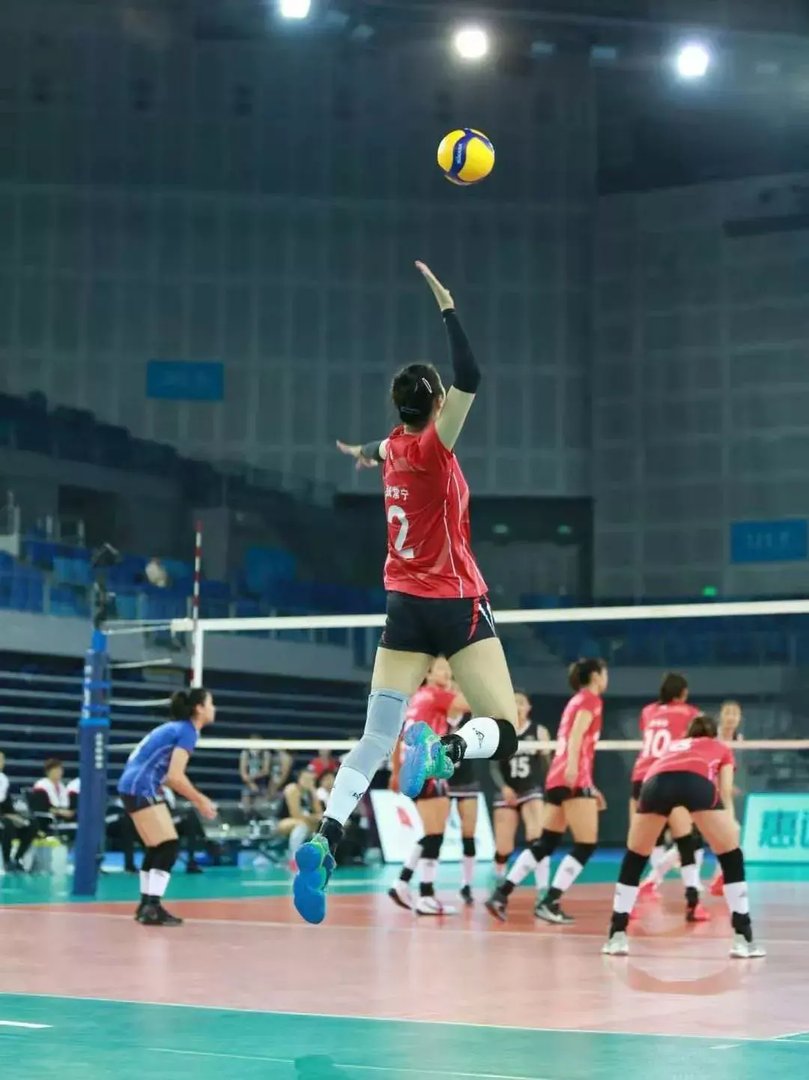 可爱mm沙滩排球（排球女神张常宁：唯美可爱）