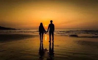 相亲相到了初恋,你会感到尴尬吗?