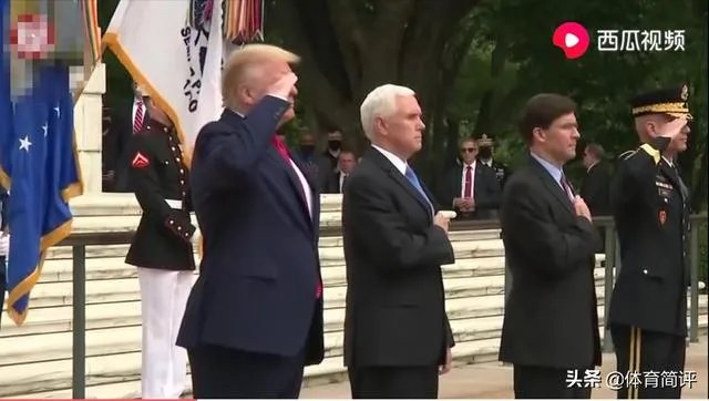 特朗普摇摇晃晃站不稳，是生病了吗？