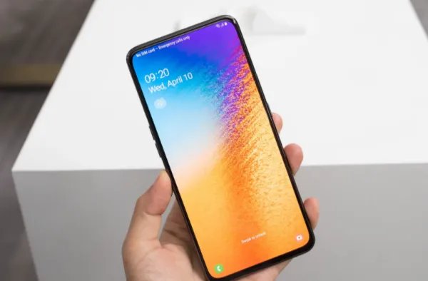 三星上滑总是出现一个应用怎么回事啊？