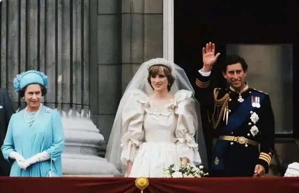 英国公布查尔斯三世硬币肖像,英国电影查尔斯三世