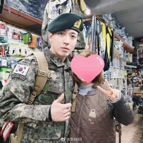 郑容和整容了吗