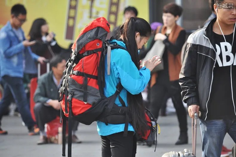 建议将节日置于假期中间 具体怎么调整告诉你