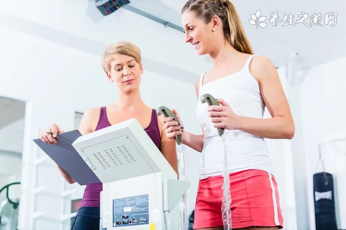 汤姆叔叔转入中心,《汤姆叔叔的小屋》 表达了什么中心思想