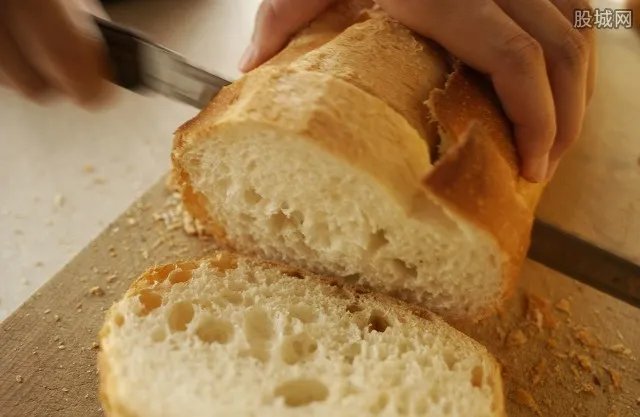 面包含有70只蟋蟀 昆虫面包价值31元