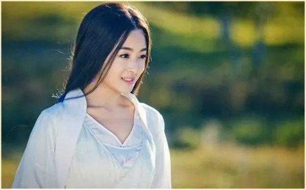 张含韵失业五年无人理现在怎么样了 张含韵算几线演员有多少资产