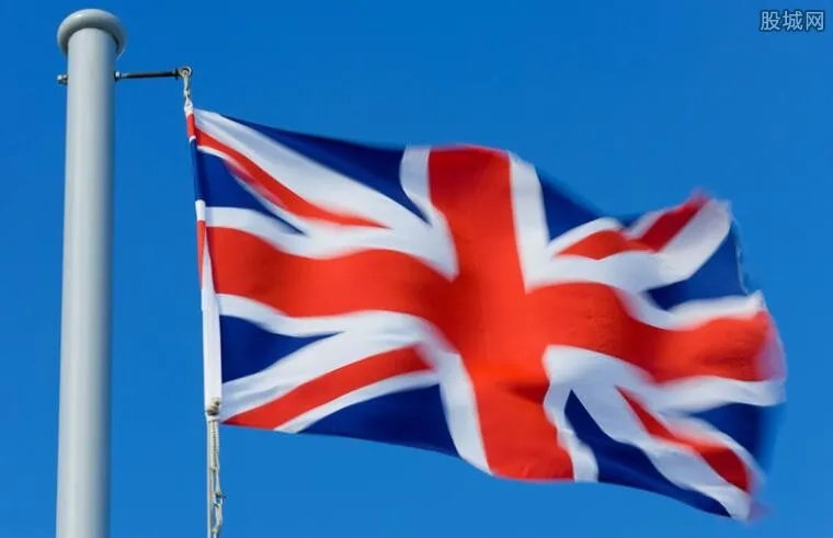 钢笔水漏手上英国国王不高兴了 年纪大控制不了情绪