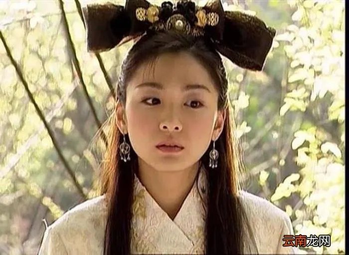 与洪小铃长相似亲姐妹 洪小铃江祖平