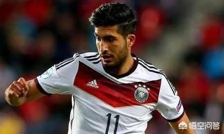 埃姆雷詹赛季后真的会去尤文吗?利物浦和尤文哪个更适合他的成长?