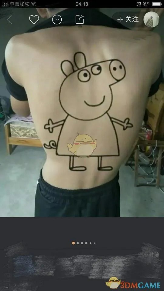 小猪佩奇身上纹掌上送给社会人是什么梗?梗的出处是哪里?