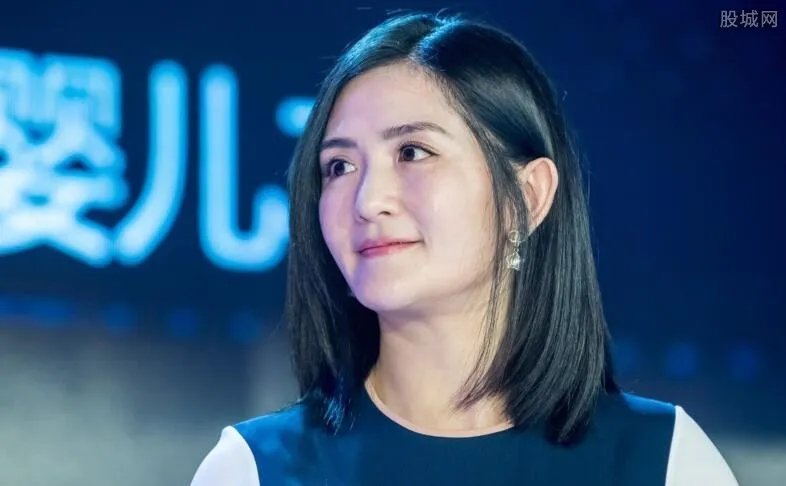 谢娜绑气球逛街的真相 张杰为什么要给谢娜绑上气球