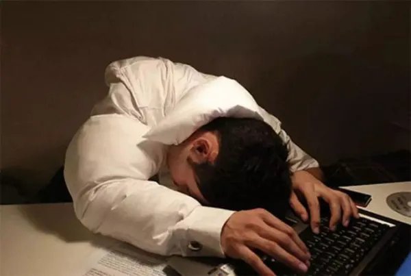 湖南24岁小伙打篮球当场猝死,医生对此作出了哪些提醒?