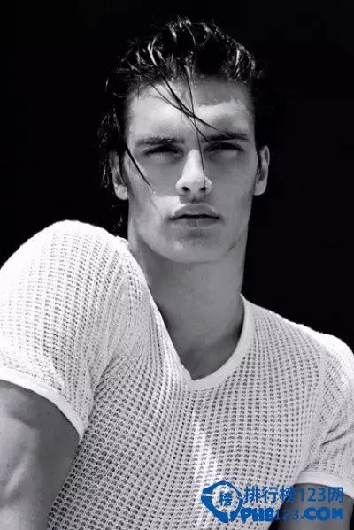 全球颜值最高的男模TOP10