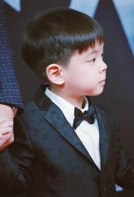 容祖儿喜欢嗯哼,为何嗯哼那么招人喜欢?