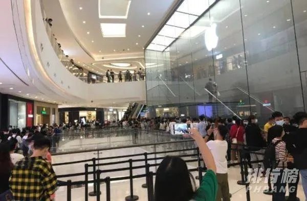 iphone12跌破发行价_iPhone12全线跌破发行价原因