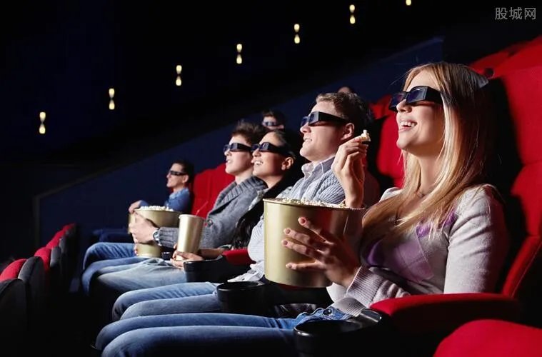 全国影院单日总票房破千万 电影市场释放积极信号