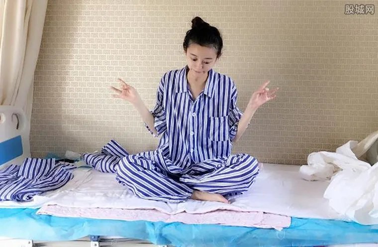 徐婷患癌症去世 徐婷临死前照曝光好吓人手都烂了