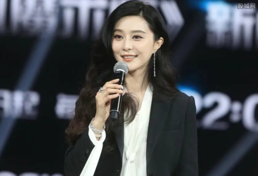 嗯你干你的金宝学圻家印 王思聪说的是什么意思