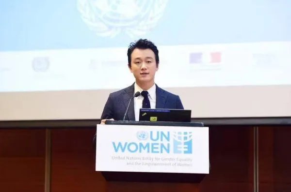 佟大为为女性发声?