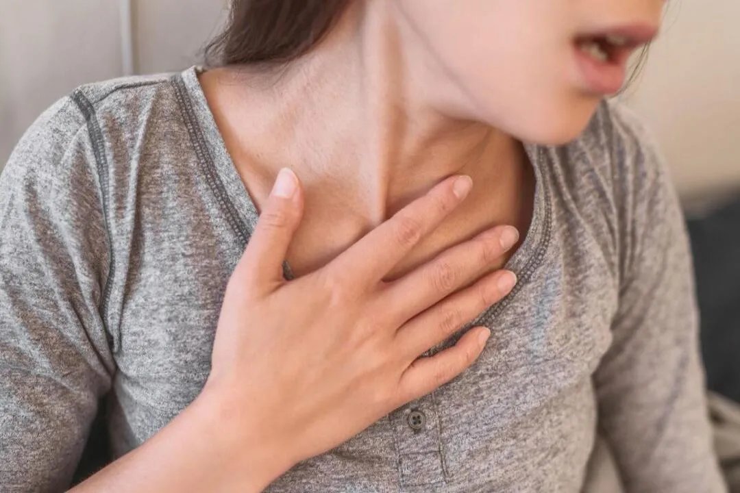 女性大脖子病前兆图片