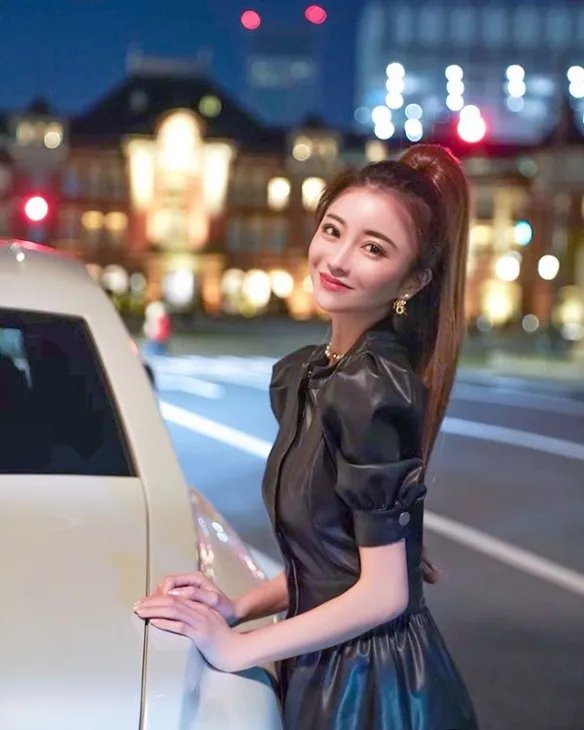 一颦一笑皆是极致妖娆！岛国知名宅男女神爱沢えみり