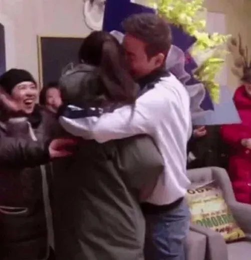 罗晋为唐嫣主持生日会了吗?