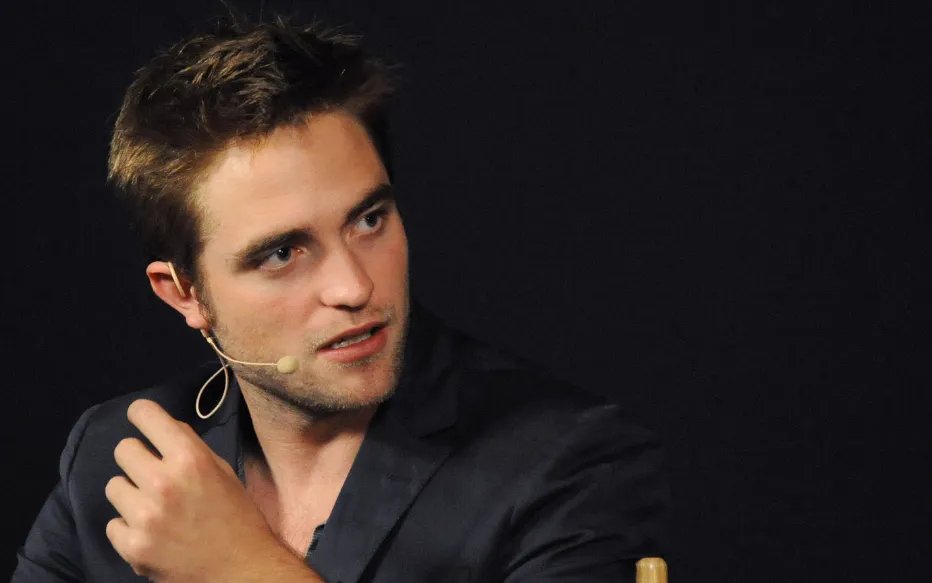 蝙蝠侠男主新冠病毒检测呈阳性,本人对此有何回应?