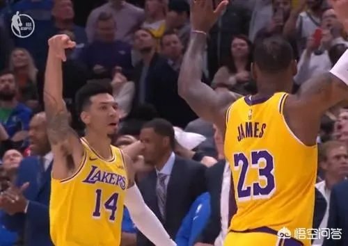 湖人四连胜继续稳居西部第一,11月内还有输球的可能性吗?你怎么看?