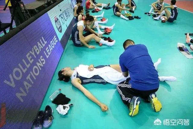 7月1日季军争夺战,中国女排vs巴西女排,女排会排出怎样的首发阵容?李盈莹能否首发?