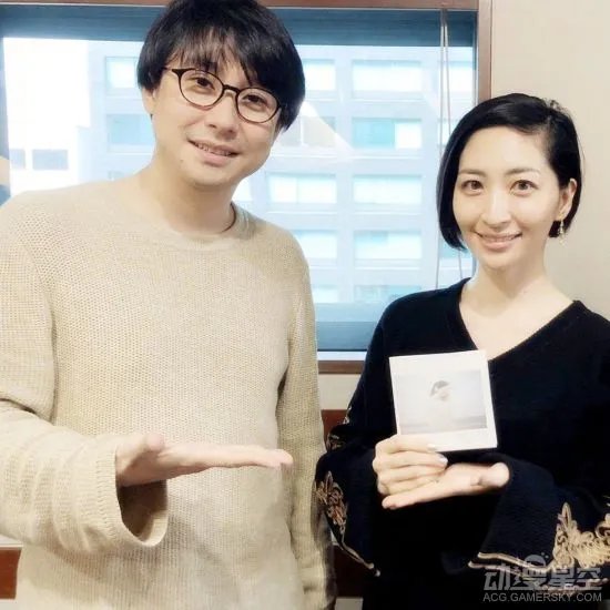 坂本真绫第一子平安出生 铃村健一升格为爸爸