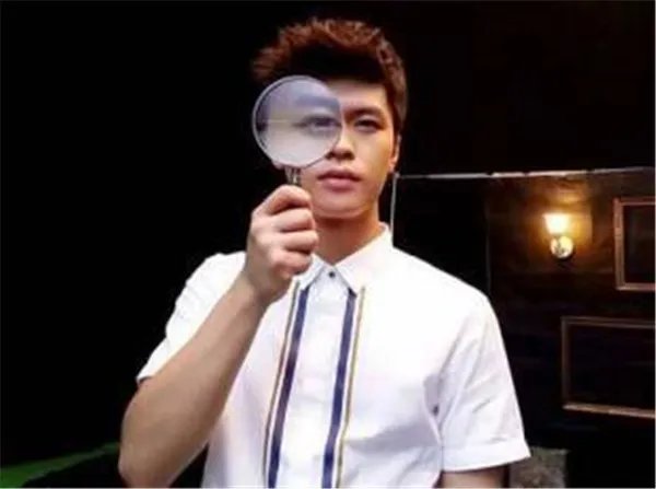 宁桓宇妈妈去世了吗家庭背景曝光 中国第一男神宁桓宇为何叫七哥