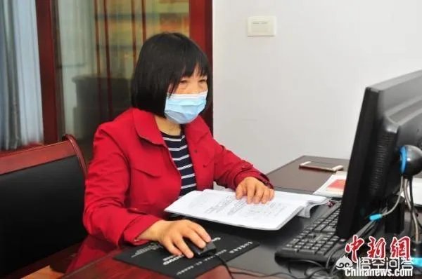 建议公费师范生不当老师记入诚信档案