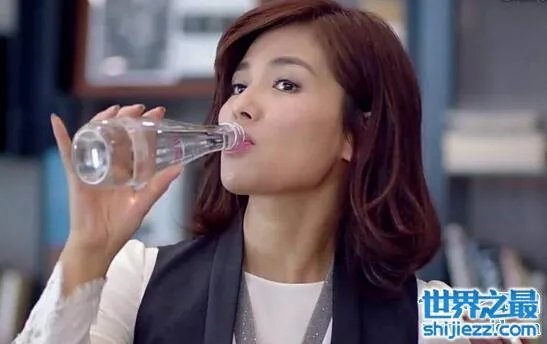 欢乐颂安迪怀孕片段,安迪未婚先孕嫁给包奕凡