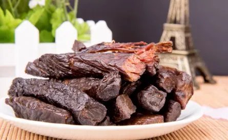 主播卖的牛肉干实为鸭肉干，你喜欢在直播间买东西吗？