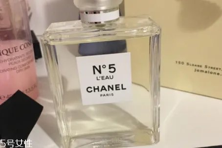 香奈儿5号香水什么味?大自然的味道