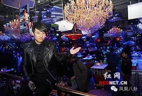 连锁店百余家,全国买房不手软…李维嘉竟是大款!