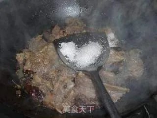 麻辣兔肉