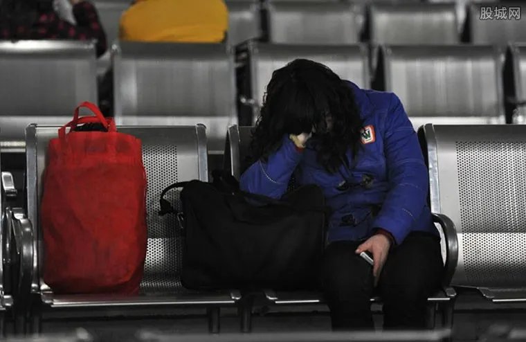 石家庄站时隔34天重新开启进站 恢复办理客运业务